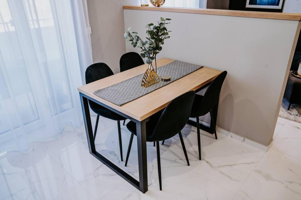 Apartment A&D Downtown Poprad Bagian luar foto